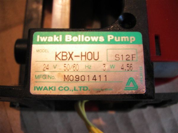 Pompe doseuse IWAKI BELLOWS PUMP KBX-H0U