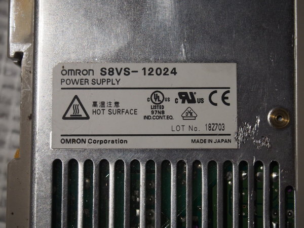 Alimentation OMRON S8VS-12024 in 100/240VAC out 24VDC 5A