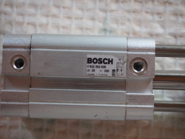 Verin Bosch anti rotation 0 822 392 605 Ø 25 / 30