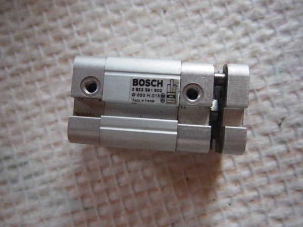 Verin Bosch anti rotation 0 822 391 602 Ø 20 / 15