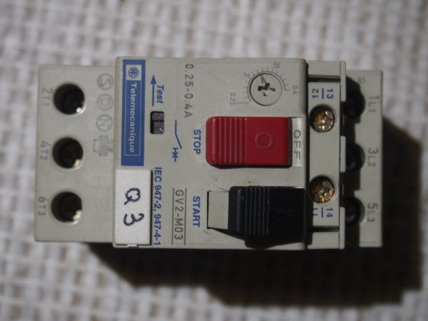 Disjoncteur thermique TELEMECANIQUE GV2 M03 0,25-0,4A AE1