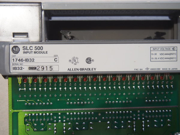 ALLEN BRADLEY SLC 500 input 1746 IB32 C